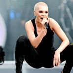 Fourth pic of Jessie J sexy performs on the stage