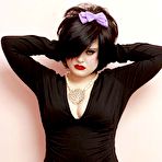 Fourth pic of Kelly Osbourne  non nude posing mag scans