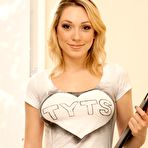 First pic of Lily LaBeau: Lily LaBeau takes her little... - BabesAndStars.com