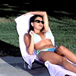 First pic of Gina Ryder: Fun in the sun turns... - BabesAndStars.com