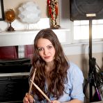 First pic of Hailee Fox Naked Drummer
