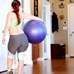 Fourth pic of Pattycake Yoga Pants Workout / Hotty Stop