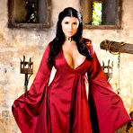 First pic of Romi Rain Queen Of Thrones Brazzers - FoxHQ