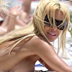 Second pic of  Shauna Sand fully naked at CelebsOnly.com! 