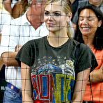 Second pic of Popoholic  » Blog Archive   » Kate Upton Looking Like The Hottest WAG On The Planet