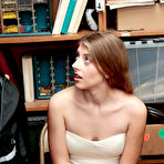 First pic of Alyce Anderson - Shoplyfter