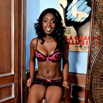 Second pic of Lusty Black Girl