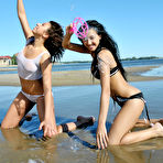 Second pic of Diva Beach Lovers
