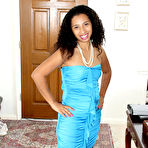 First pic of [All Over 30] Ebony MILF Theresa Long slides out of her elegant dress to spread - IWantMature.com