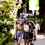Fourth pic of Kinky Girls in Central Park