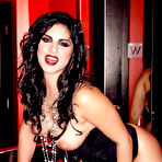 Third pic of Sunny Leone in Gloss - Tribute To Beauty