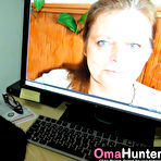 First pic of 
        Oldnanny.com - Hunter girl in search of mom to fuck
    