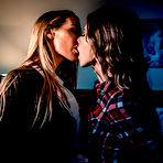 First pic of Anya Olsen, Nicole Aniston - Night Of Reckoning