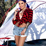 First pic of Pics of Tranny TS Foxxy pitches a tent with Ricky Larkin from [Trans Angels] - Xemales.com