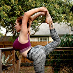 First pic of Kelsey Berneray Yoga Girl Zishy / Hotty Stop
