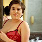 First pic of Wednesday Red Lingerie Yanks - Curvy Erotic