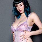 Second pic of Lisha Blackhurst Nothing But Curves - Curvy Erotic