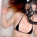 Second pic of   Kinky Zee / Gaz Mask | Hot-Porn.org