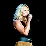 Second pic of Miranda Lambert at Keeper of the Flame 2016 Tour
