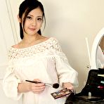 First pic of JAV Idol Hinano Osawa, 大沢ひなの , Beautiful Makeup Artist Ends up Debuting in Porn, 美人メイクアップアーティスト
