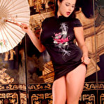 First pic of Chloe Vevrier Hong Kong - Curvy Erotic
