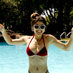Fourth pic of Adriene Macedo Please Open Pools Zishy / Hotty Stop