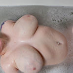 Third pic of Kaycee Barnes - Tub Time - Cosmid - Curvy Girl Nudes