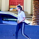 Second pic of Emma Roberts & Kristen Stewart - Hanging out in Los Angeles 8/30/20 - The Drunken stepFORUM - A place to discuss your worthless opinions