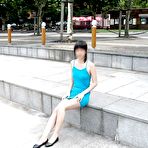Second pic of Chinese nymph bare in public / ZB Porn