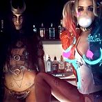 First pic of Vinna Reed as Harley Quinn & Eveline Dellai as Enchantress fuck Joker in Suicide Squad parody | MoviePorn at Gallery Server