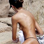 Second pic of Izabel Goulart Topless On A Nude Beach