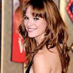 Third pic of Danielle Panabaker - Free pics, galleries & more at Babepedia