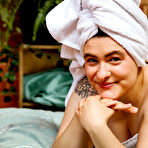 Fourth pic of JO BONNIE TOWELING OFF PHOTOS
