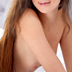 Fourth pic of Isabela De Laa nude in erotic WIND BLOWN gallery - MetArt.com