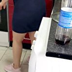 Second pic of Step mom in mini dress get fucked in the kitchen while peeling potatoes - AmateurPorn