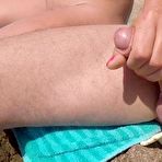 First pic of Want to fuck at the beach but we get caught - AmateurPorn