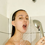Third pic of Ira Sedina Shower Show