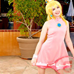 Second pic of Lilly Bell Mario Tennis Aces Princess Peach VR Cosplay X is american - 12 Photos XxX Pics @ Nudems