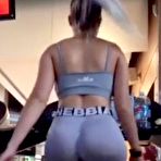 Third pic of Pawg blonde decided she wanted to show her ass movement - AmateurPorn