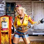 First pic of Liuna Fix It Up Nudes Cosplay Erotica - Cherry Nudes