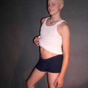 Blonde Gay Teen Wanking #127256