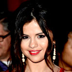 First pic of Selena Gomez