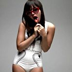 Fourth pic of Lily Allen absolutely naked at TheFreeCelebMovieArchive.com!