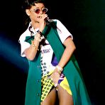 Second pic of Rihanna performing during F1 Grand Prix in Singapore