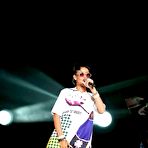 Third pic of Rihanna performing during F1 Grand Prix in Singapore