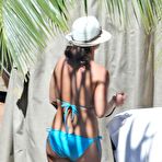 Second pic of Britney Spears caught in blue bikini