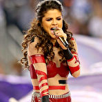 Fourth pic of Selena Gomez sex at Thanksgiving Halftime Performance
