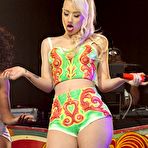Fourth pic of Iggy Azalea sexy performs on the stage