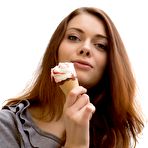 Second pic of Hot Natural Girl Eating An Ice Cream - Erotiq Links
