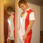 First pic of WifeBucket.com - Real submitted pics of amateur housewives from nextdoor!